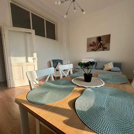 Salus Living - Wohnung-parkplatz-infrarotsauna-rhein - Bright Collection *